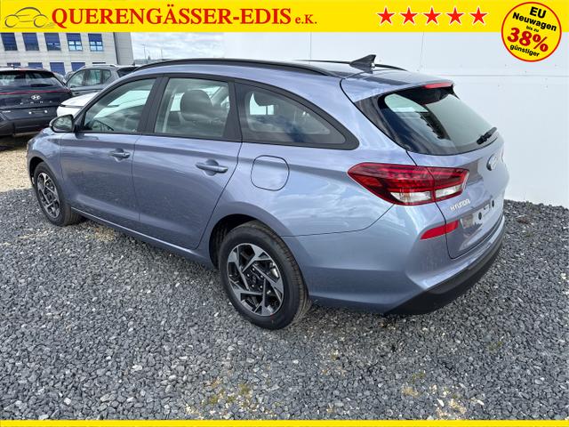 Hyundai / i30 / Grau / / / 