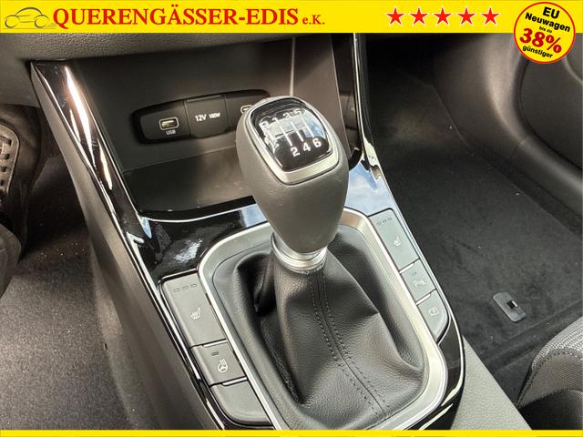 Hyundai / i30 / Grau / / / 