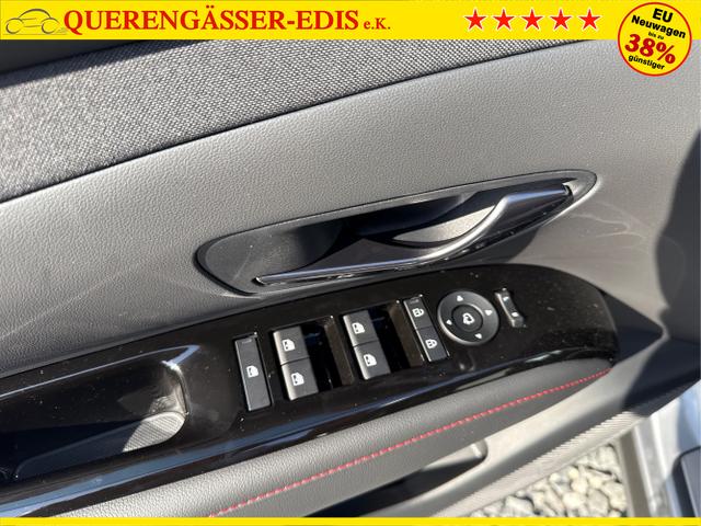 Hyundai / TUCSON / Grau / / / 