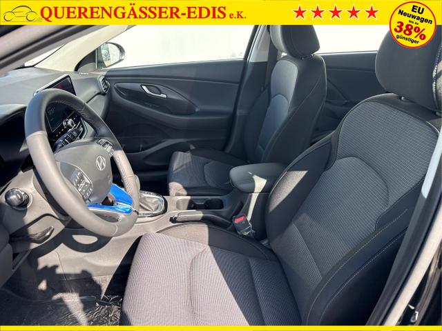 Hyundai / i30 / Grau / / / 