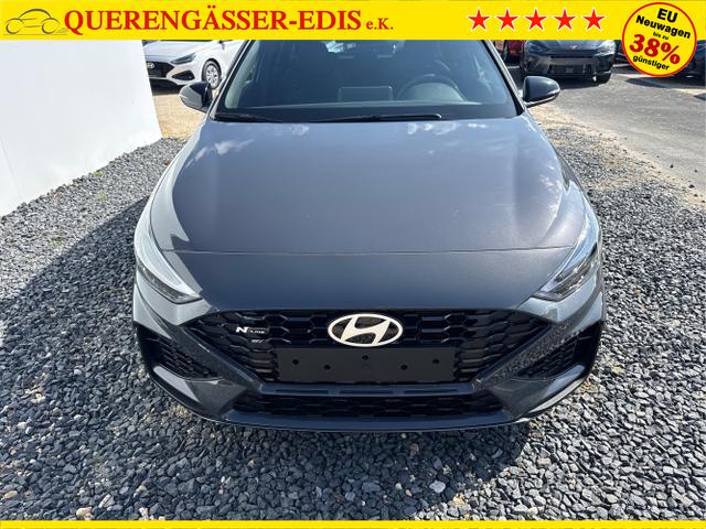 Hyundai / i30 / Grau / / / 