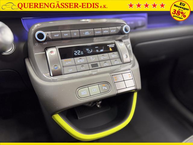 Hyundai Inster Impression CROSS 49kWh PANO 220V DIG.KEY SHZ 360 BCA ACC NAVI RFK LED 