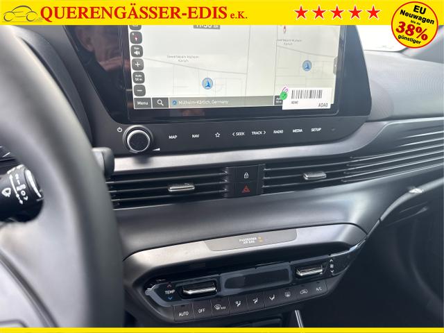 Hyundai / i20 / Grau / / / 