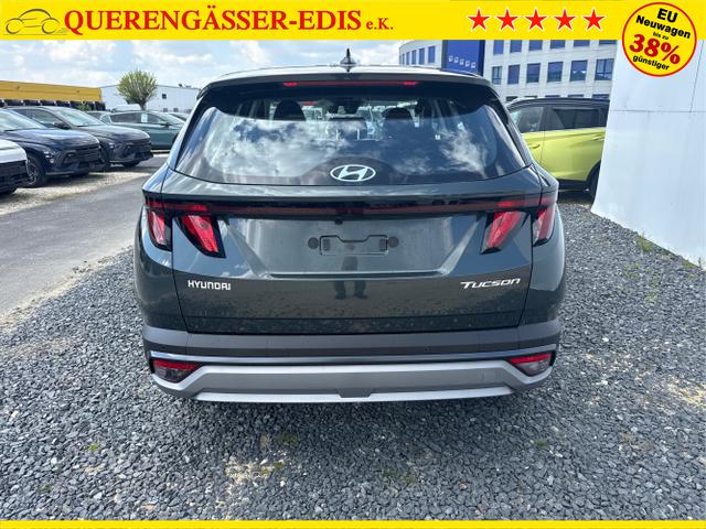 Hyundai / TUCSON / Grau / / / 