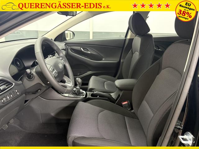 Hyundai i30 STYLE NAVI WP ALU LED RFK PDC 