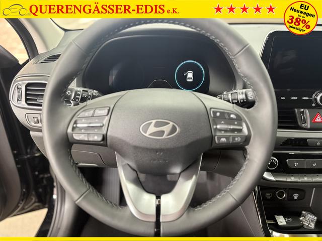 Hyundai i30 STYLE NAVI WP ALU LED RFK PDC 