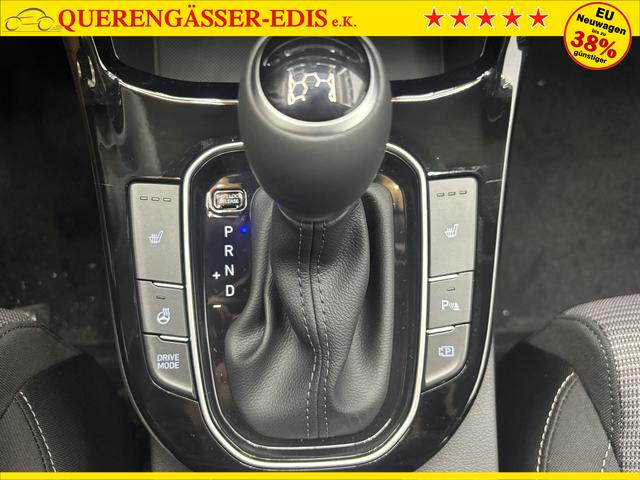 Hyundai i30 STYLE DCT NAVI WP ALU LED RFK PDC 