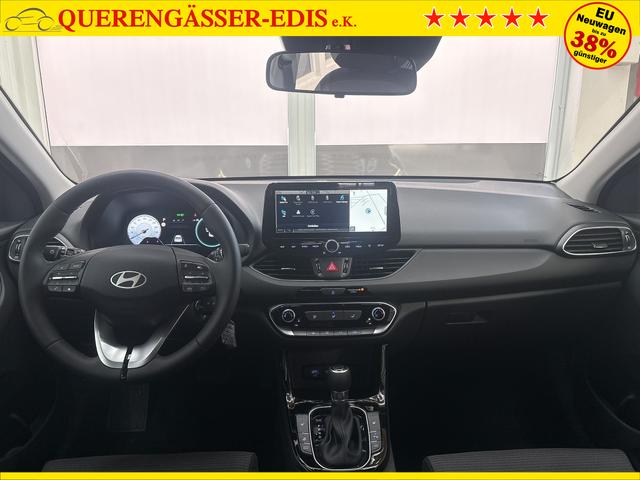 Hyundai i30 STYLE DCT NAVI WP ALU LED RFK PDC 