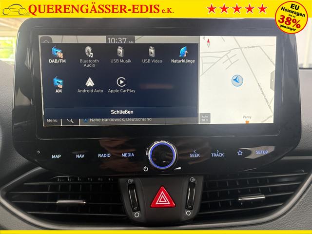 Hyundai i30 STYLE DCT NAVI WP ALU LED RFK PDC 
