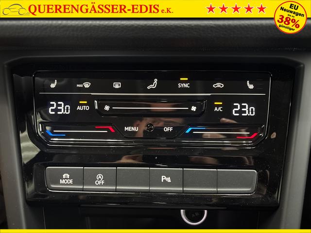Volkswagen Touran R-LINE 7-SITZER DSG NAVI RFK SHZ 