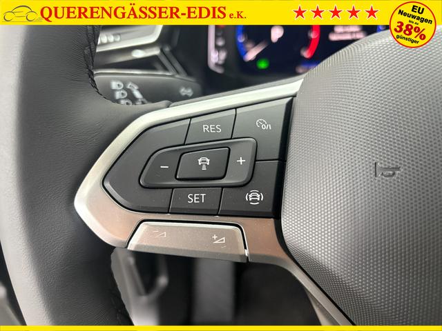 Volkswagen Touran R-LINE 7-SITZER DSG NAVI RFK SHZ 
