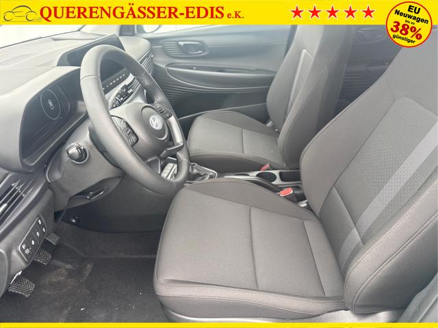 Hyundai / i20 / Grau / / / 