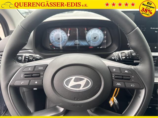 Hyundai / i20 / Grau / / / 