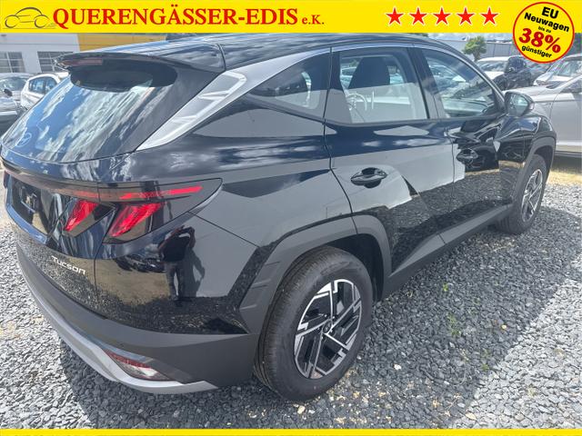Hyundai / TUCSON / Grau / / / 
