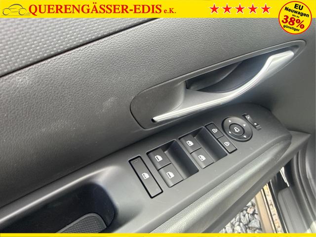 Hyundai / TUCSON / Grau / / / 