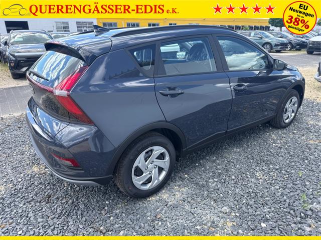 Hyundai / BAYON / Grau / / / 