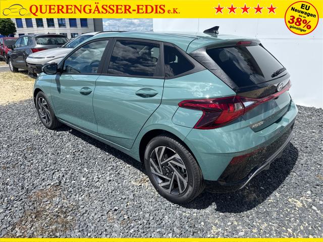 Hyundai / i20 / Grau / / / 