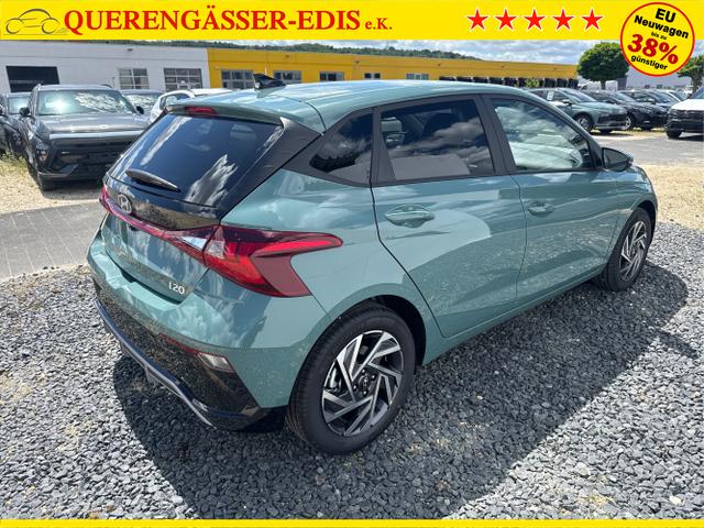 Hyundai / i20 / Grau / / / 
