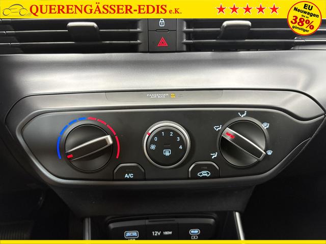 Hyundai i20 COMFORT DCT NAVI SHZ RFK ALU PDC 
