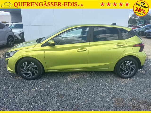 Hyundai / i20 / Grau / / / 