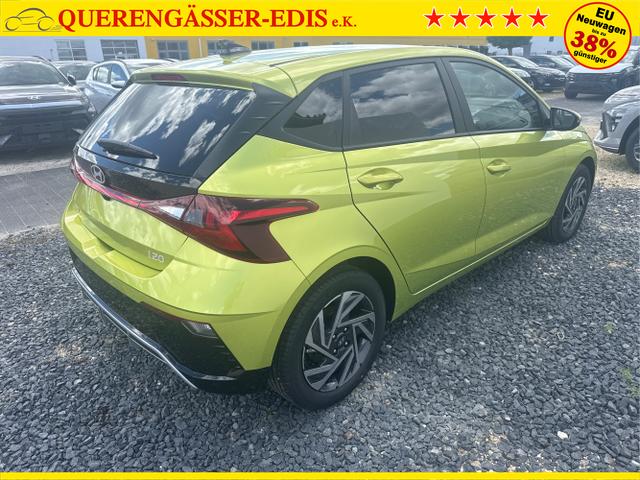 Hyundai / i20 / Grau / / / 