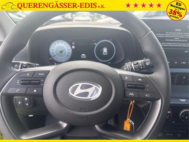 Hyundai / i20 / Grau / / / 
