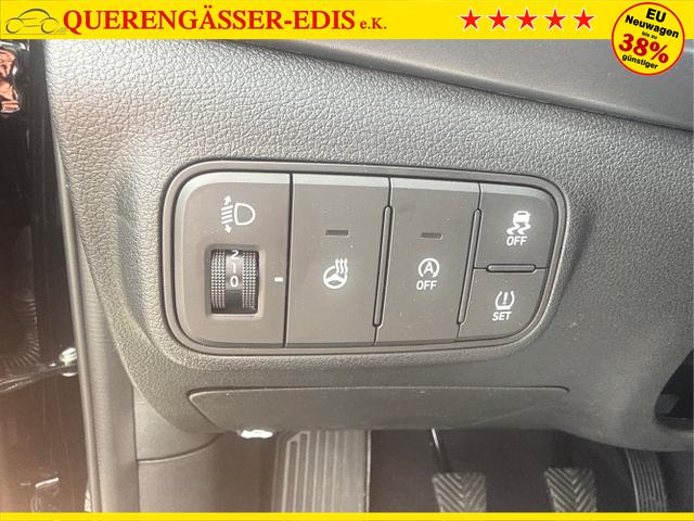 Hyundai / i20 / Grau / / / 