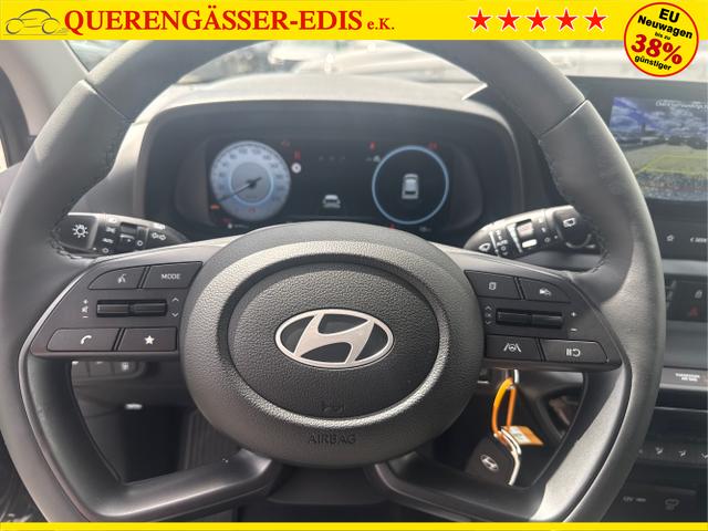Hyundai / i20 / Grau / / / 