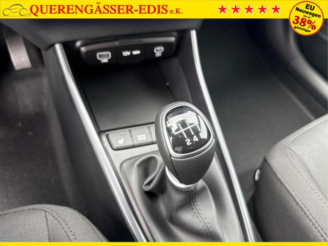 Hyundai / i20 / Grau / / / 
