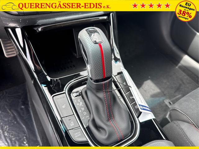 Hyundai / i30 / Grau / / / 