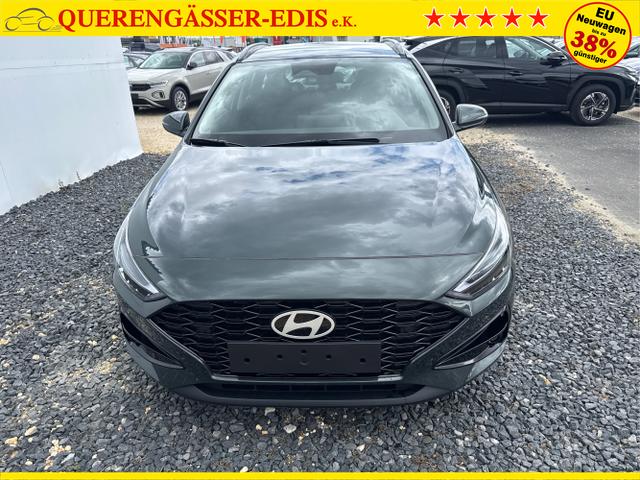 Hyundai / i30 / Grau / / / 