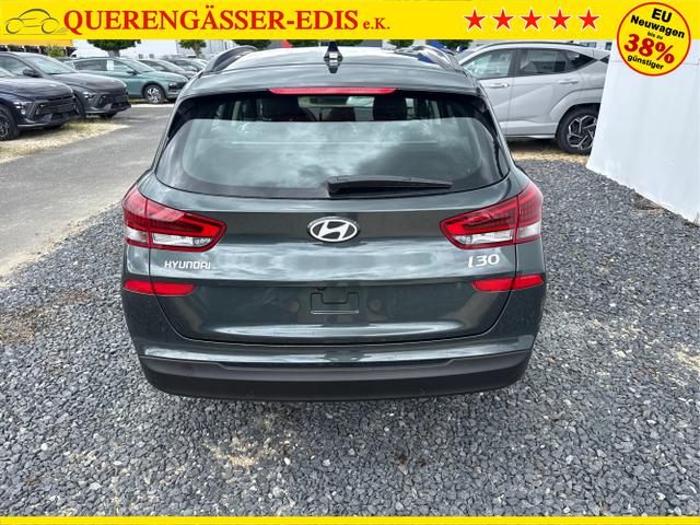 Hyundai / i30 / Grau / / / 
