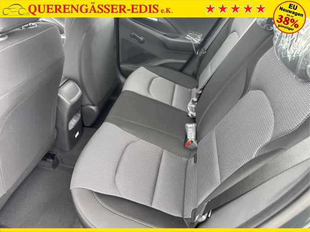 Hyundai / i30 / Grau / / / 