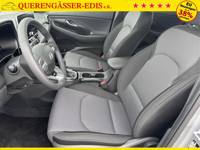 Hyundai / i30 / Grau / / / 
