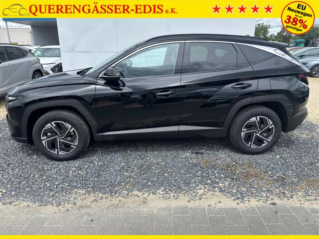 Hyundai / TUCSON / Grau / / / 