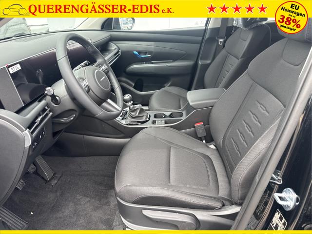 Hyundai / TUCSON / Grau / / / 