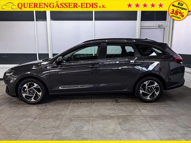 Hyundai i30 Kombi STYLE DCT NAVI WP ALU LED RFK PDC 