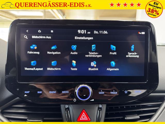Hyundai i30 Kombi STYLE DCT NAVI WP ALU LED RFK PDC 