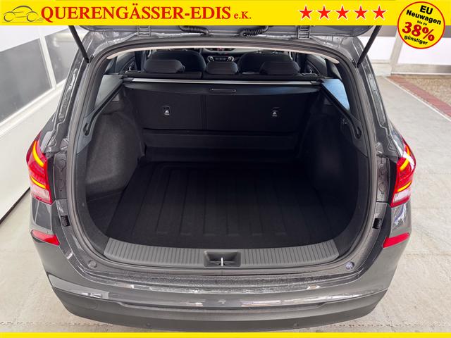 Hyundai i30 Kombi STYLE DCT NAVI WP ALU LED RFK PDC 