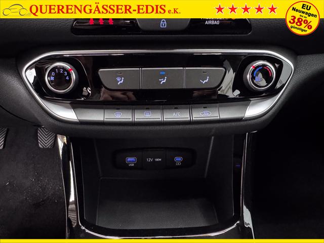 Hyundai i30 Kombi STYLE NAVI RFK SHZ PDC ALU 