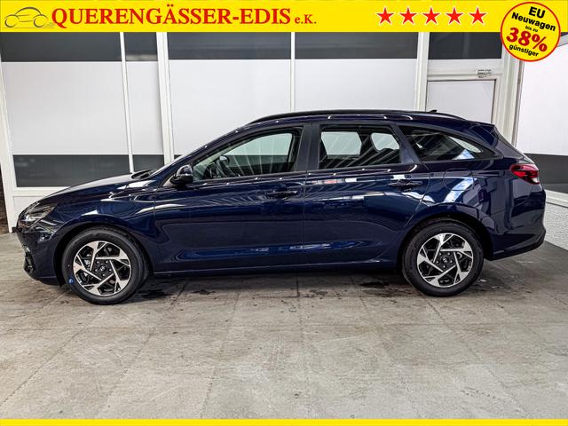 Hyundai i30 Kombi STYLE DCT NAVI WP ALU LED RFK PDC 