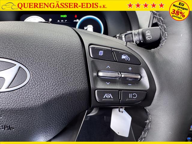 Hyundai i30 Kombi STYLE DCT NAVI WP ALU LED RFK PDC 