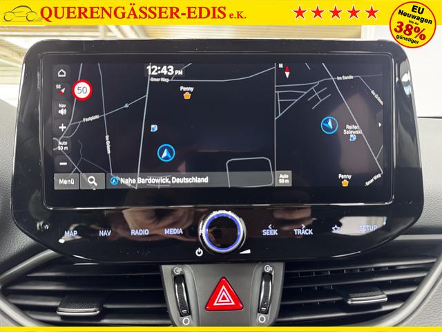 Hyundai i30 Kombi STYLE DCT NAVI RFK SHZ PDC ALU 