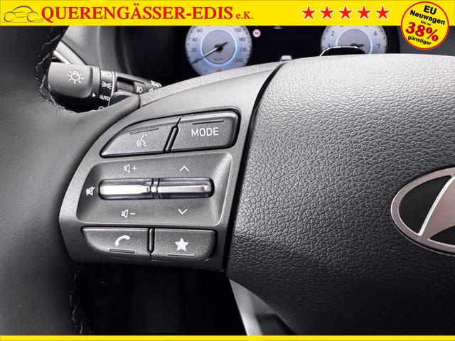 Hyundai i30 Kombi STYLE DCT NAVI RFK SHZ PDC ALU 