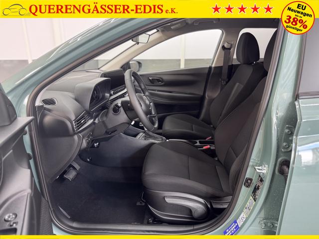 Hyundai i20 COMFORT DCT NAVI SHZ RFK ALU PDC 