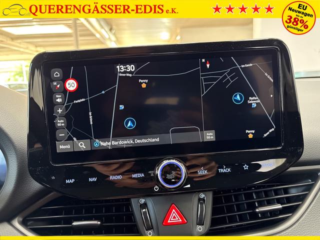 Hyundai i30 STYLE DCT ALU SHZ NAVI RFK PDC 