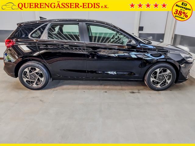 Hyundai i30 STYLE DCT ALU SHZ NAVI RFK PDC 