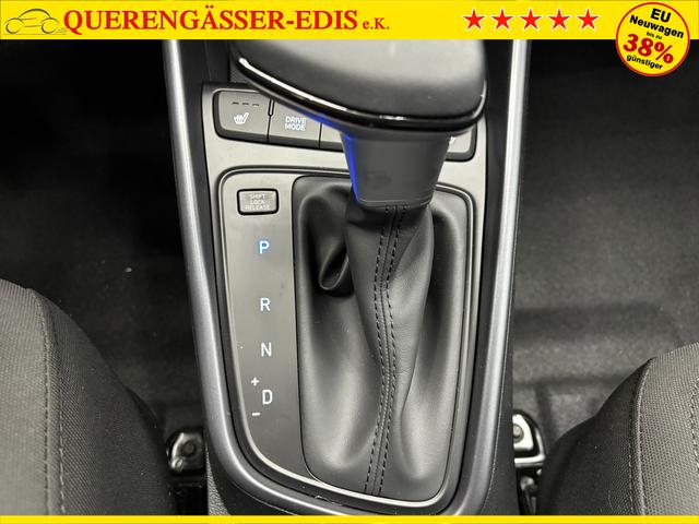 Hyundai i20 COMFORT DCT NAVI SHZ RFK ALU PDC 