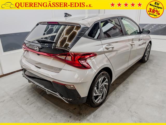 Hyundai i20 COMFORT DCT NAVI SHZ RFK ALU PDC 