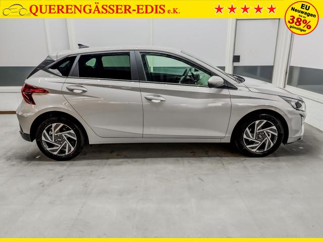 Hyundai i20 COMFORT DCT NAVI SHZ RFK ALU PDC 